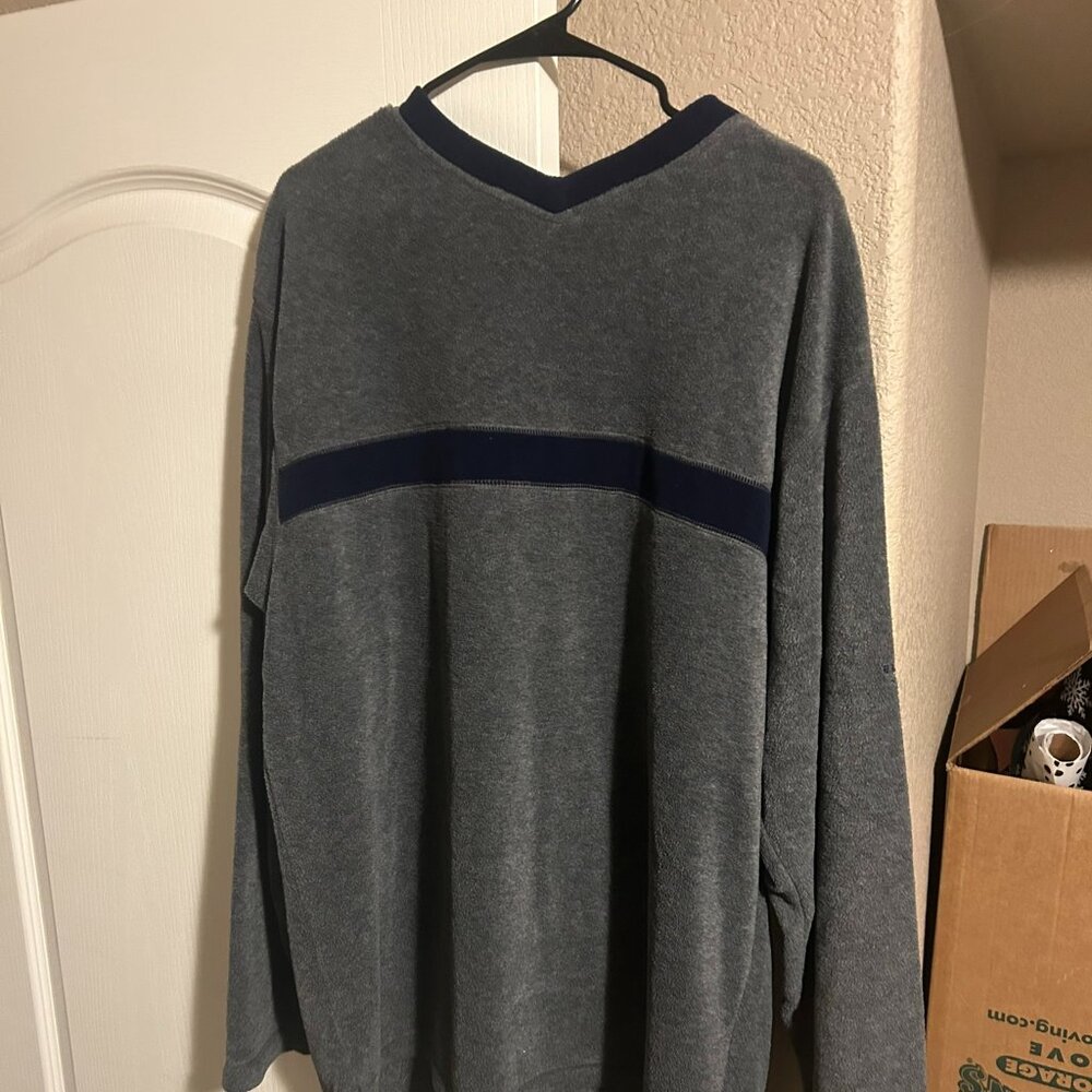 Eddie Bauer sweatshirt